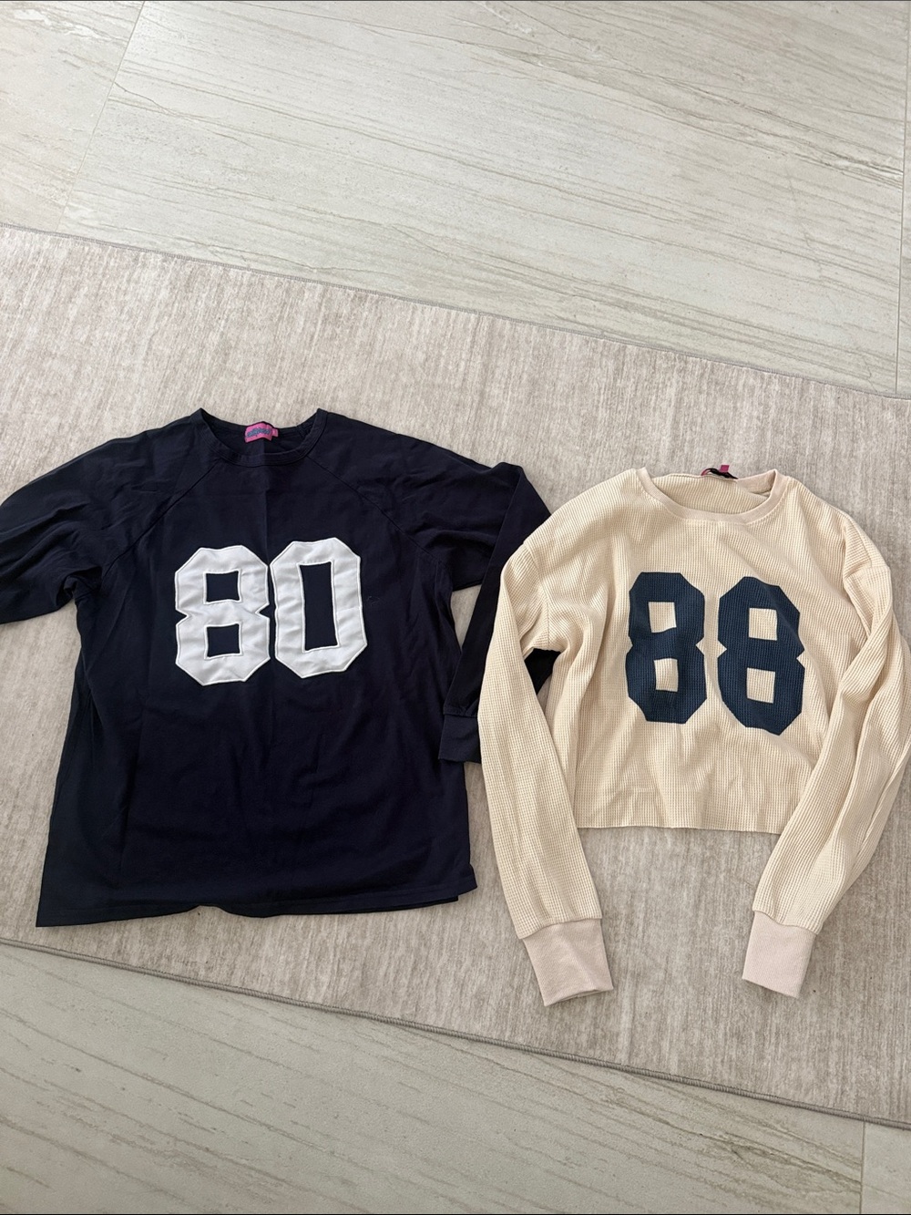 Like new 2 tops from edikted